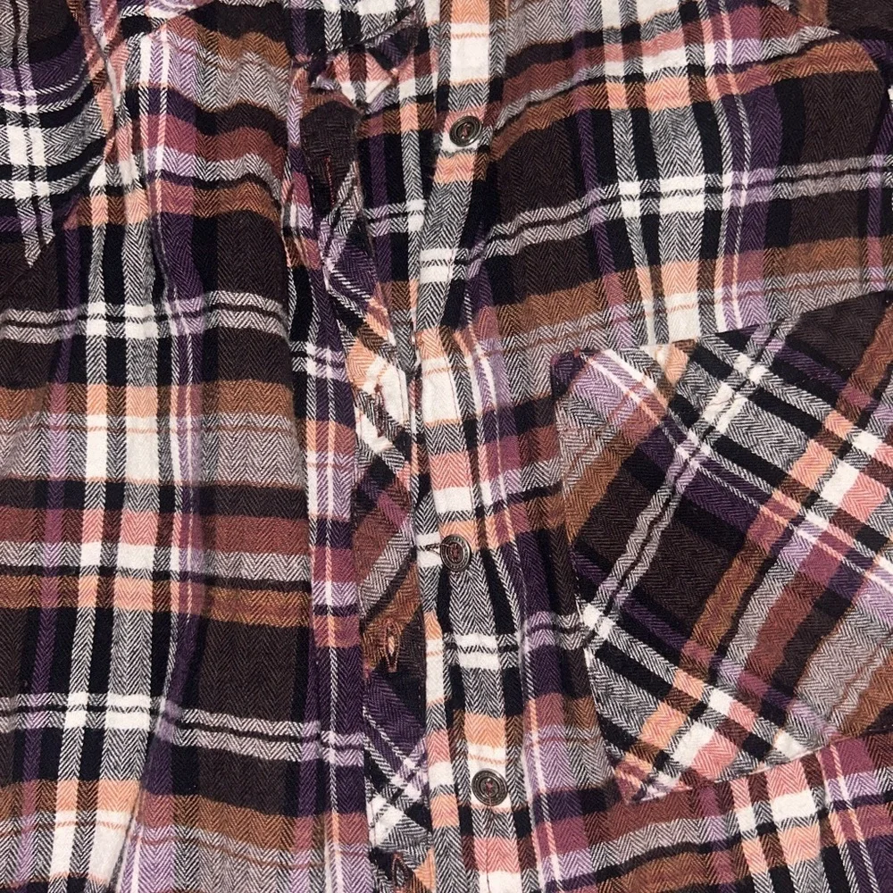 Wild Fable Multicolor Plaid Button Down Shirt - Picture 2 of 5
